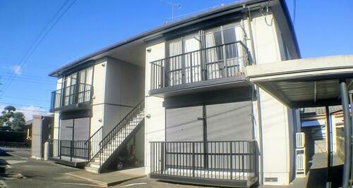 茨城県古河市中田 築22年2ヶ月 2階建