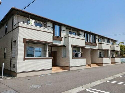 徳島県板野郡板野町古城字本村 賃貸アパート