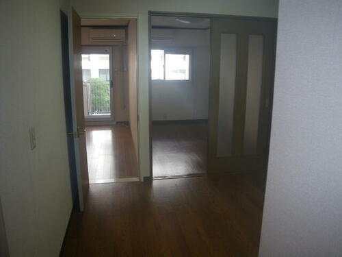 東京都豊島区西池袋２丁目 築49年1ヶ月 11階建