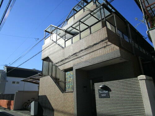 東京都豊島区長崎４丁目 築20年12ヶ月 3階建