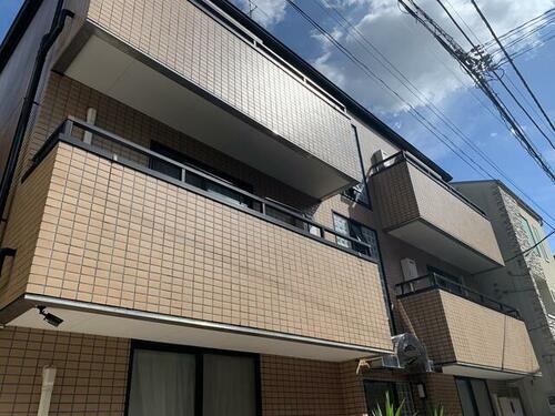 東京都渋谷区千駄ヶ谷５丁目 築29年4ヶ月 3階建