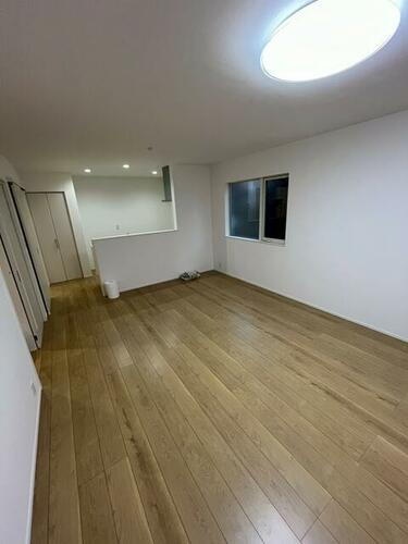 千葉県松戸市上矢切 築2年6ヶ月 2階建