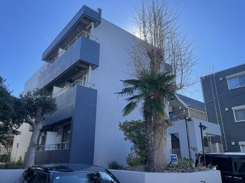 千葉県千葉市中央区春日１丁目 3階建 築41年10ヶ月