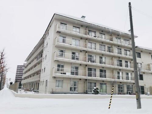 北海道札幌市白石区北郷五条３丁目 賃貸マンション