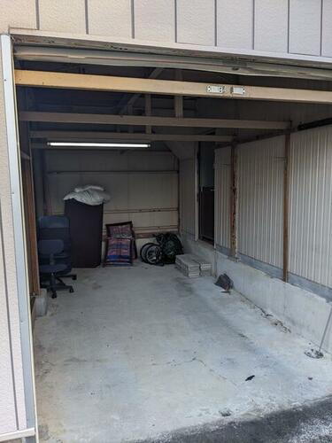 岐阜県養老郡養老町岩道 2階建 築45年9ヶ月