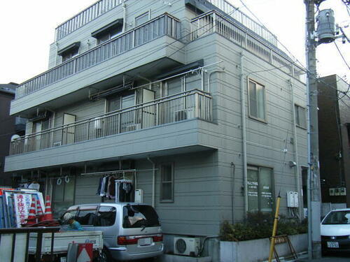 東京都新宿区大京町 築36年10ヶ月 3階建