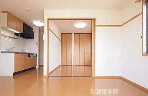 福岡県福岡市早良区次郎丸５丁目 築20年10ヶ月 2階建