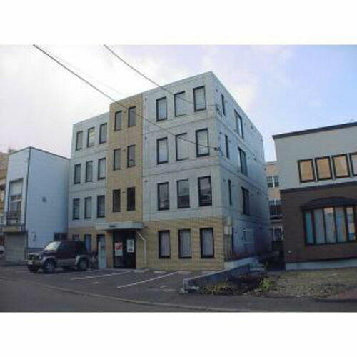 北海道札幌市豊平区美園八条１丁目 築22年3ヶ月 4階建