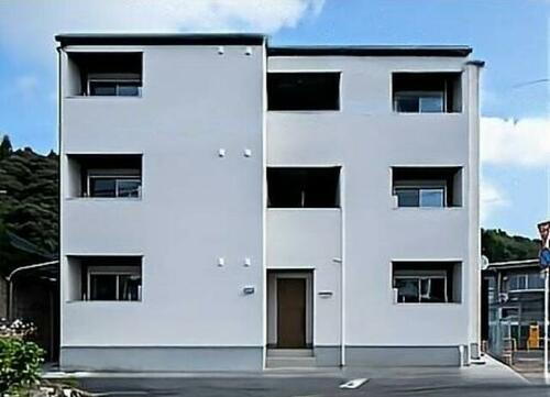 ｔｈｅ　ａｌｐｈａ　ｐｒｉｍｅ倉吉駅前