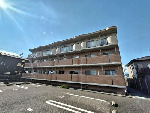 静岡県静岡市駿河区国吉田１丁目 賃貸マンション