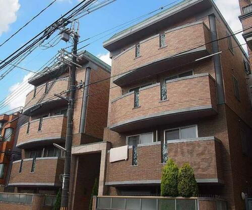メゾンカシーノ 4階建
