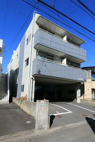 愛媛県松山市和泉北１丁目 賃貸マンション