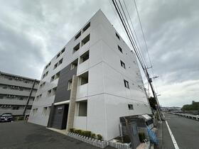 東京都八王子市下柚木２ 5階建 築6年9ヶ月