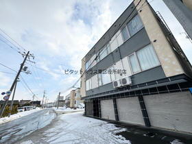 北海道札幌市東区本町二条１ 3階建 築13年10ヶ月