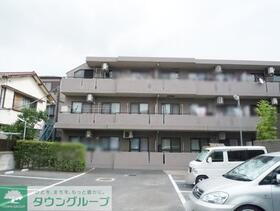 神奈川県横浜市磯子区久木町 3階建