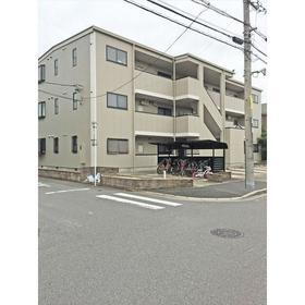 シャトーＩＩ 3階建