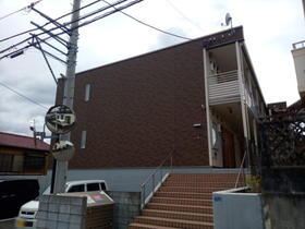 神奈川県綾瀬市寺尾台１ 2階建 築7年9ヶ月