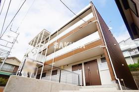 神奈川県鎌倉市台４ 3階建 築6年11ヶ月