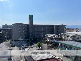 大阪府枚方市長尾元町１ 6階建