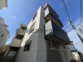 東京都三鷹市牟礼６ 3階建 築8年10ヶ月