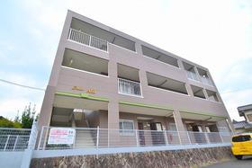 広島県安芸郡熊野町平谷３ 3階建 築26年4ヶ月