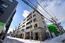 北海道札幌市豊平区平岸三条４ 5階建 築5年5ヶ月