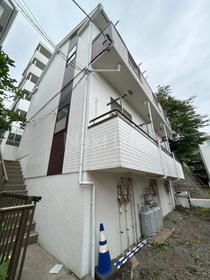 神奈川県横浜市神奈川区神大寺１ 2階建 築30年9ヶ月