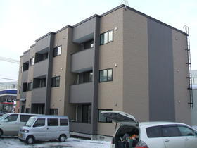 北海道札幌市北区北三十二条西１０ 3階建
