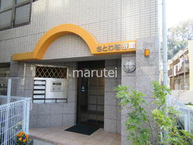 さとわ壱番館 3階建