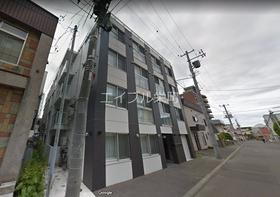 北海道札幌市北区麻生町６ 4階建 築9年9ヶ月