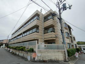 奈良県生駒市真弓１ 3階建 築33年9ヶ月