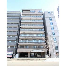 北海道札幌市中央区南三条西６ 9階建 築24年3ヶ月