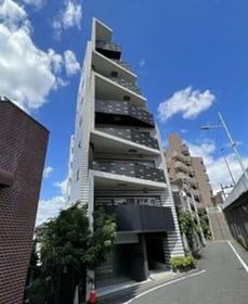 東京都目黒区駒場１ 8階建 築13年5ヶ月