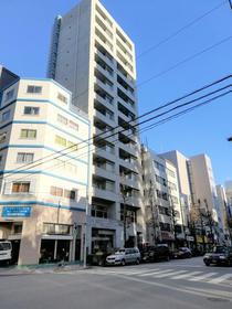 東京都中央区日本橋小伝馬町 地上14階地下1階建 築17年7ヶ月