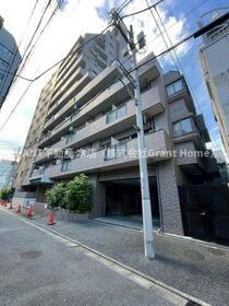 東京都文京区千駄木２ 13階建