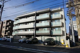 北海道札幌市中央区北三条西２３ 4階建 築3年7ヶ月