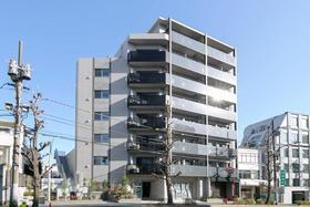 東京都港区南青山７ 8階建 築2年4ヶ月