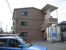 静岡県三島市徳倉４ 3階建 築19年3ヶ月