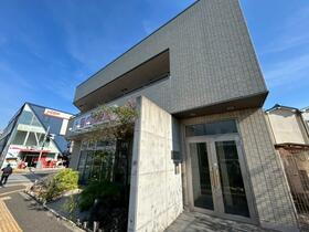 大阪府堺市北区長曽根町 2階建 築18年