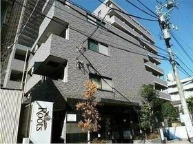 東京都新宿区西新宿８ 賃貸マンション