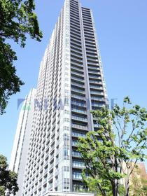 パークコート千代田富士見ザタワー 地上40階地下2階建