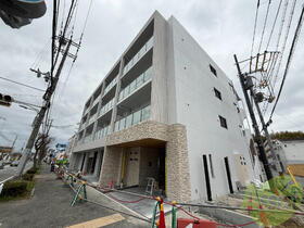 兵庫県神戸市西区北別府５ 4階建