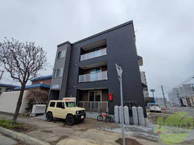 北海道札幌市北区篠路八条６ 3階建 築1年未満