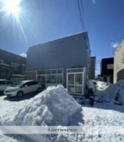 北海道札幌市西区発寒九条１３ 2階建 築37年2ヶ月