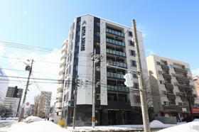 北海道札幌市中央区南一条西１８ 8階建 築1年未満