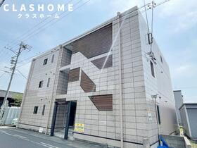 愛知県大府市朝日町３ 3階建
