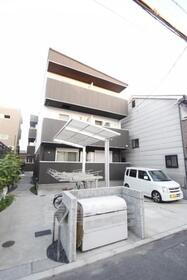 大阪府堺市堺区北旅籠町東１ 3階建 築8年9ヶ月