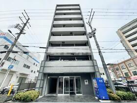 大阪府大阪市北区長柄西１ 築10年11ヶ月 9階建