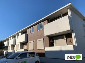 愛知県半田市青山５ 2階建 築5年8ヶ月
