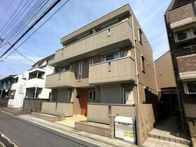 シャルマン 3階建